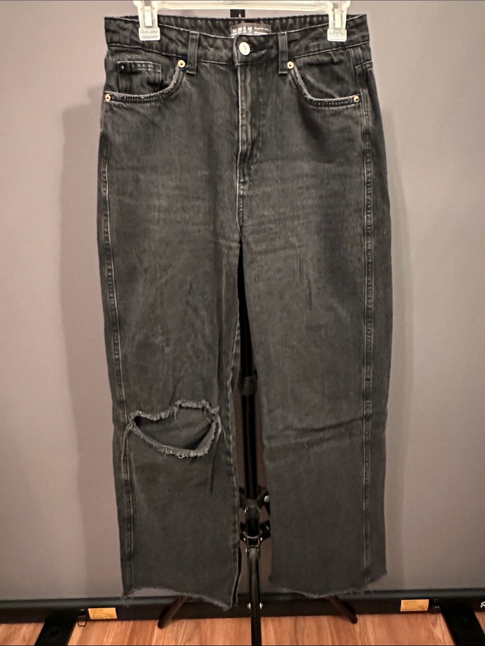 Primark Black Washed Straight-Leg Jeans with Knee Distress